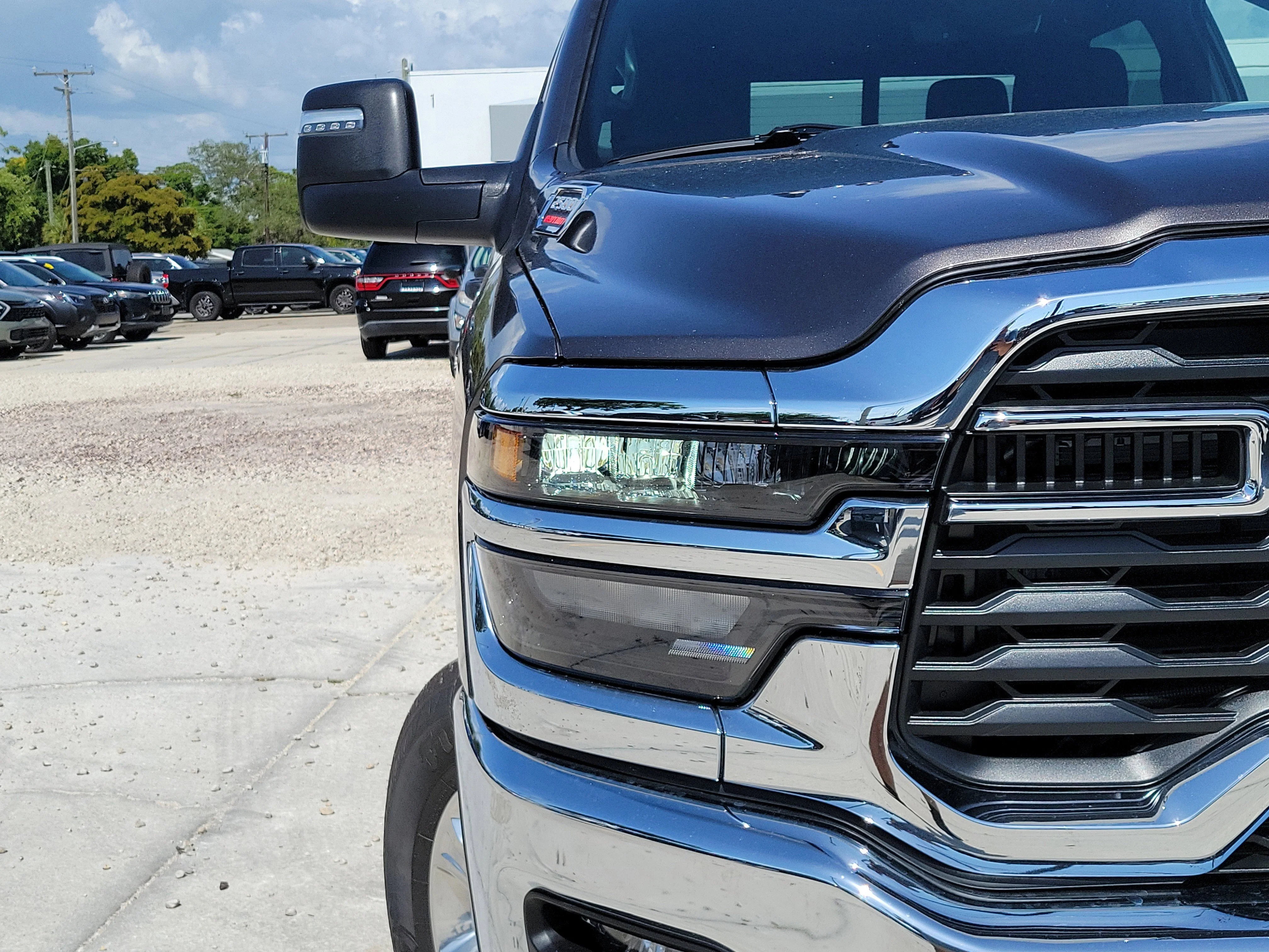 New 2026 Granite Crystal Metallic Clearcoat RAM Big Horn image 7