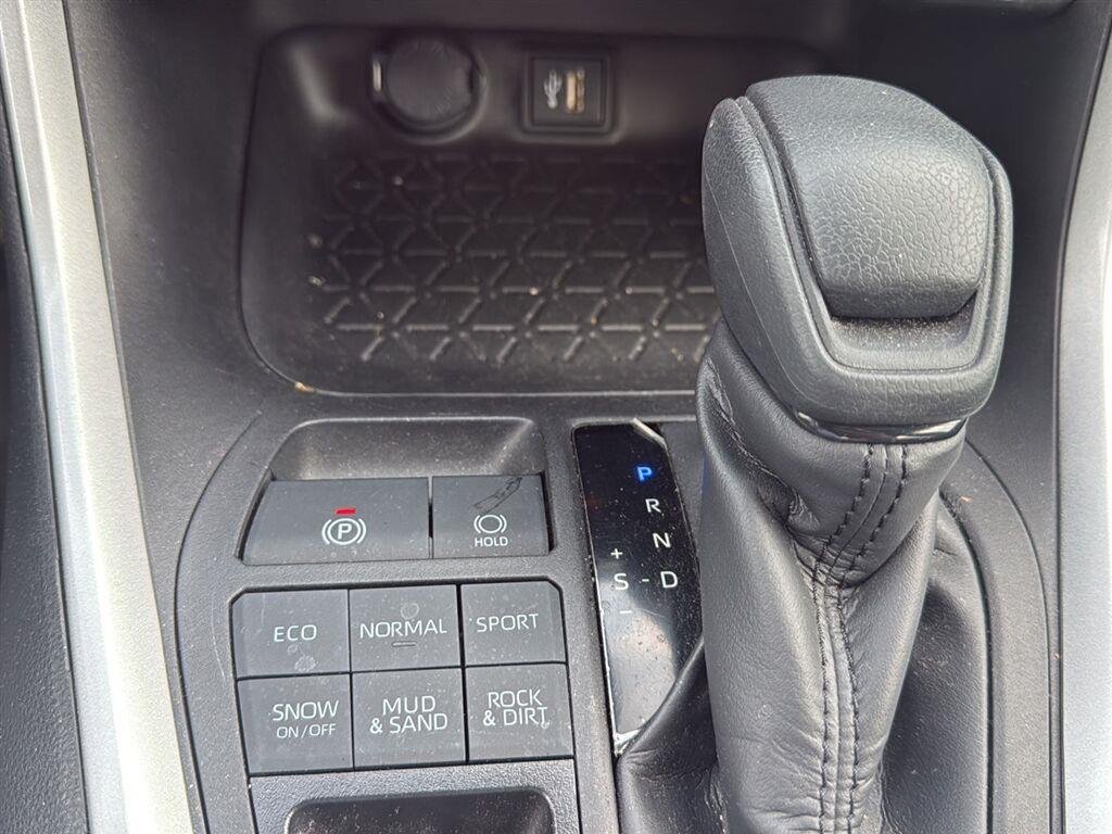 Used 2023 Magnetic Gray Metallic Toyota LE image 20