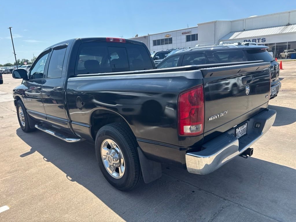 Used 2005 Black Dodge SLT image 3
