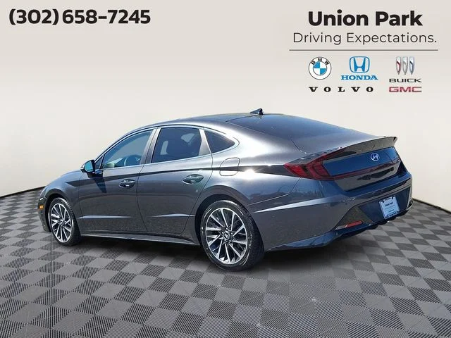 Used 2022 Gray Hyundai Limited image 6