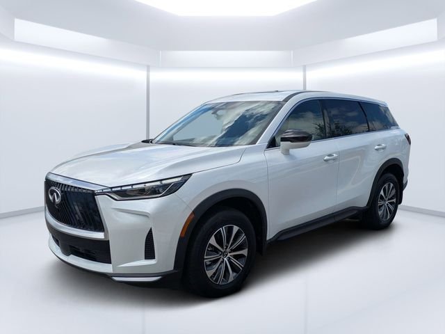 New 2027 RADIANT WHITE INFINITI Pure FWD image 7