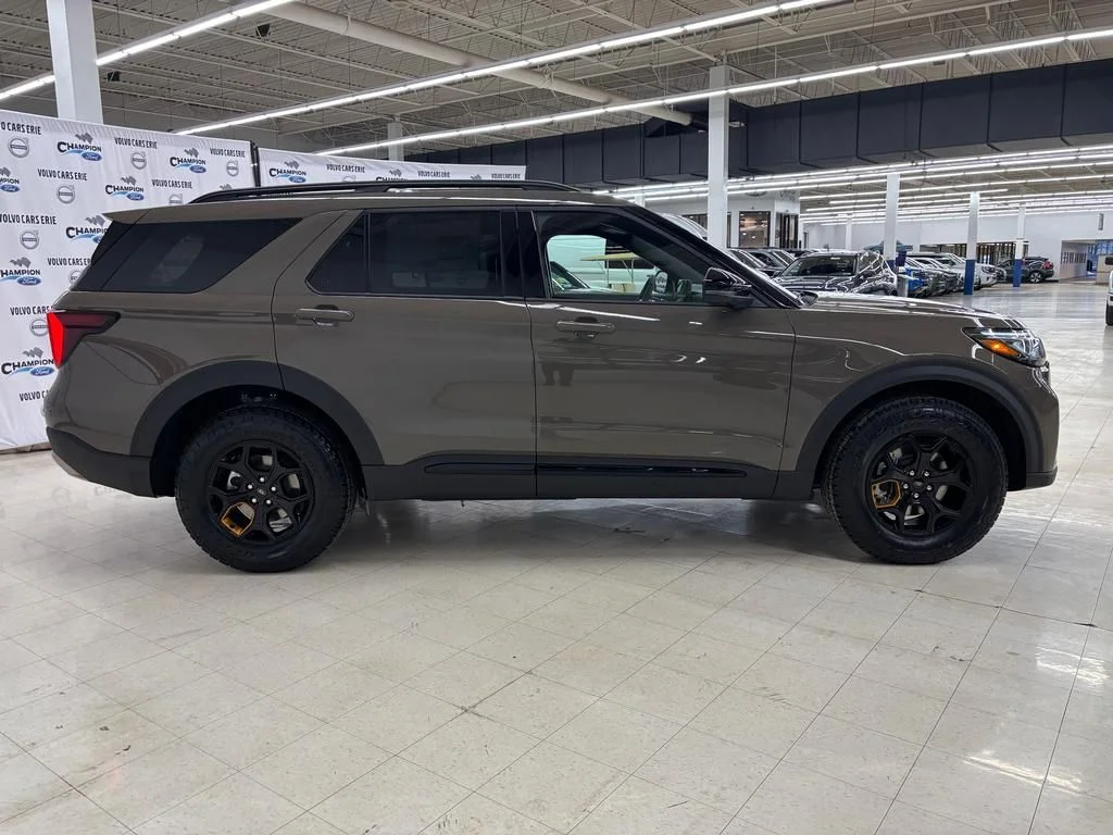 New 2026 Marsh Gray Ford Tremor® image 5