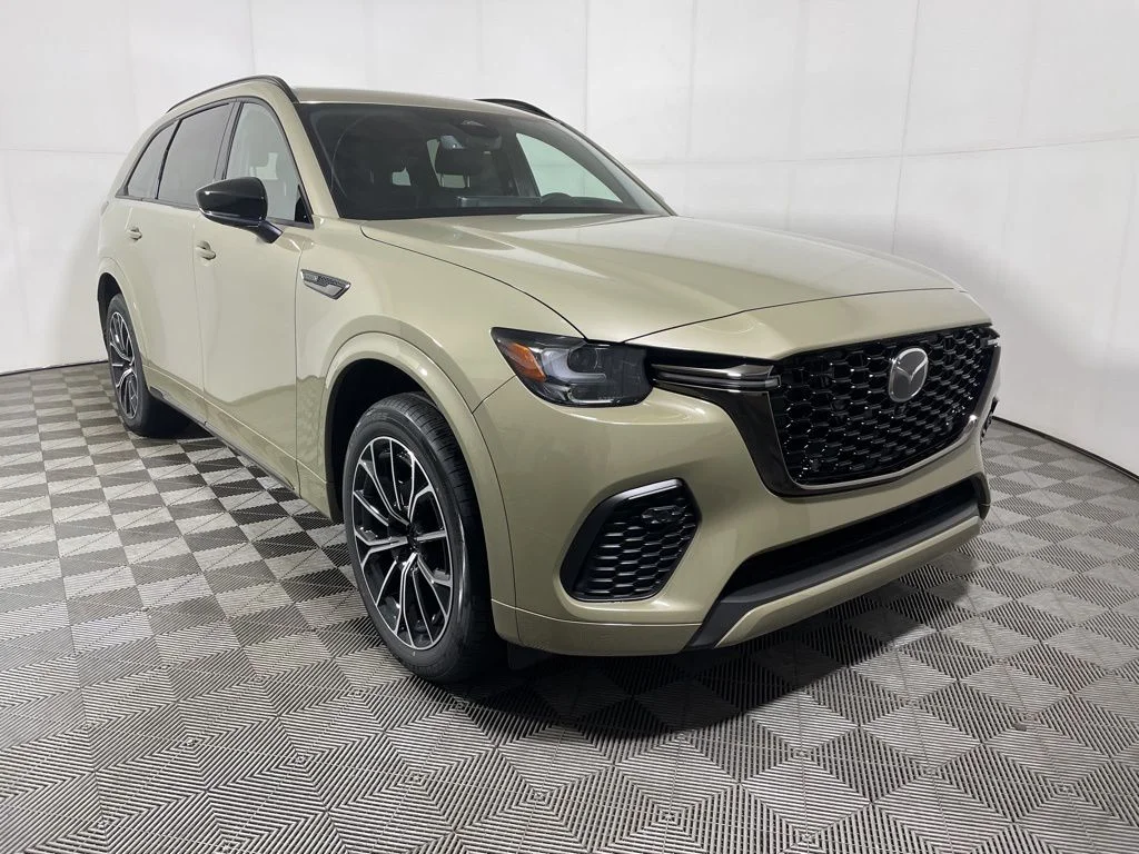 New 2026 Zircon Sand Metallic Mazda 3.3 Turbo S Premium AWD image 2