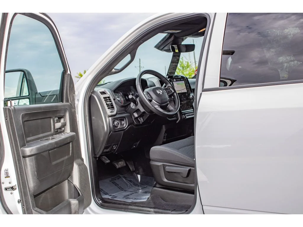 New 2026 Bright White Clearcoat Ram Tradesman image 26