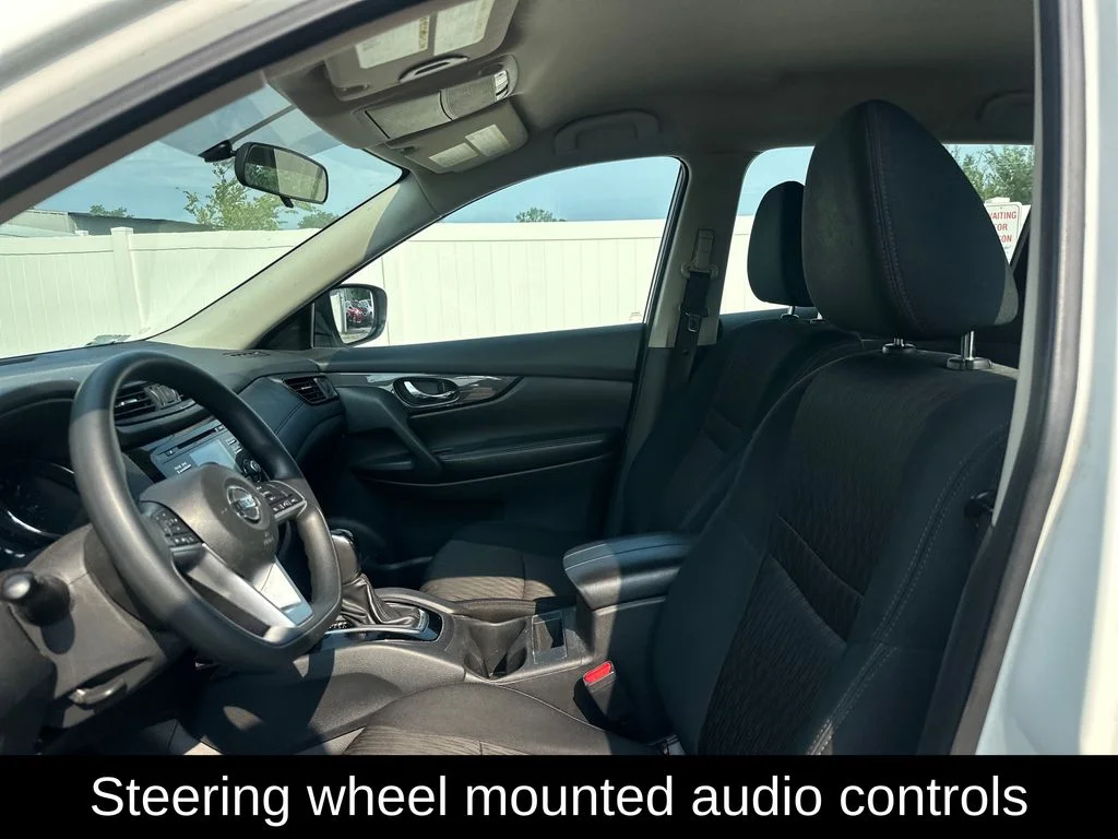 Used 2017 White Nissan S image 7