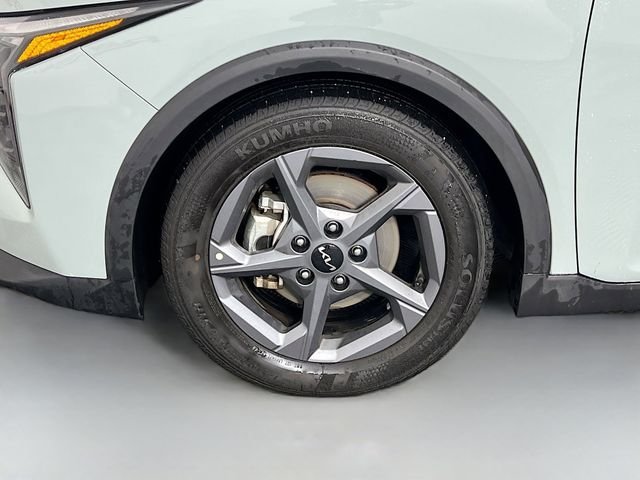 2025 Kia K4 LXS - Photo 25
