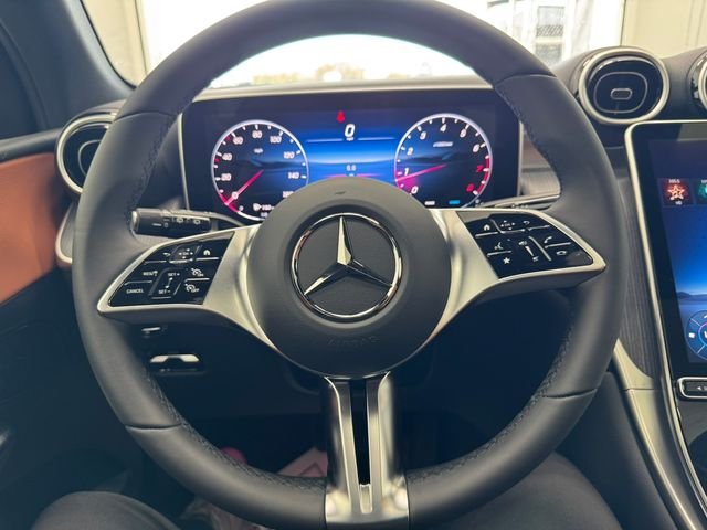 New 2026 Polar White Mercedes-Benz GLC 300 image 26