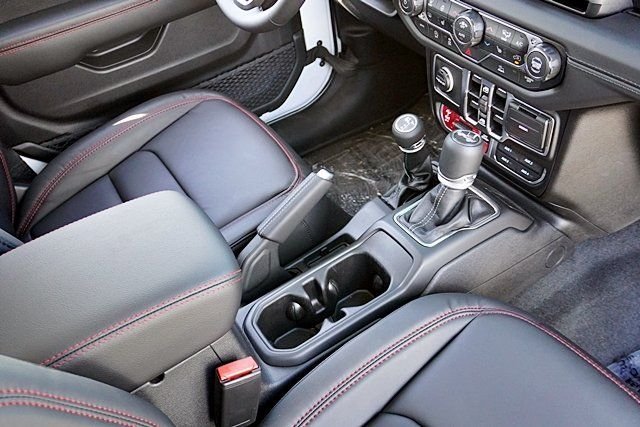 2026 Jeep Wrangler 4-Door Rubicon - Photo 15
