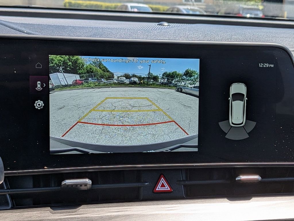 Used 2023 White Kia X-Line image 19