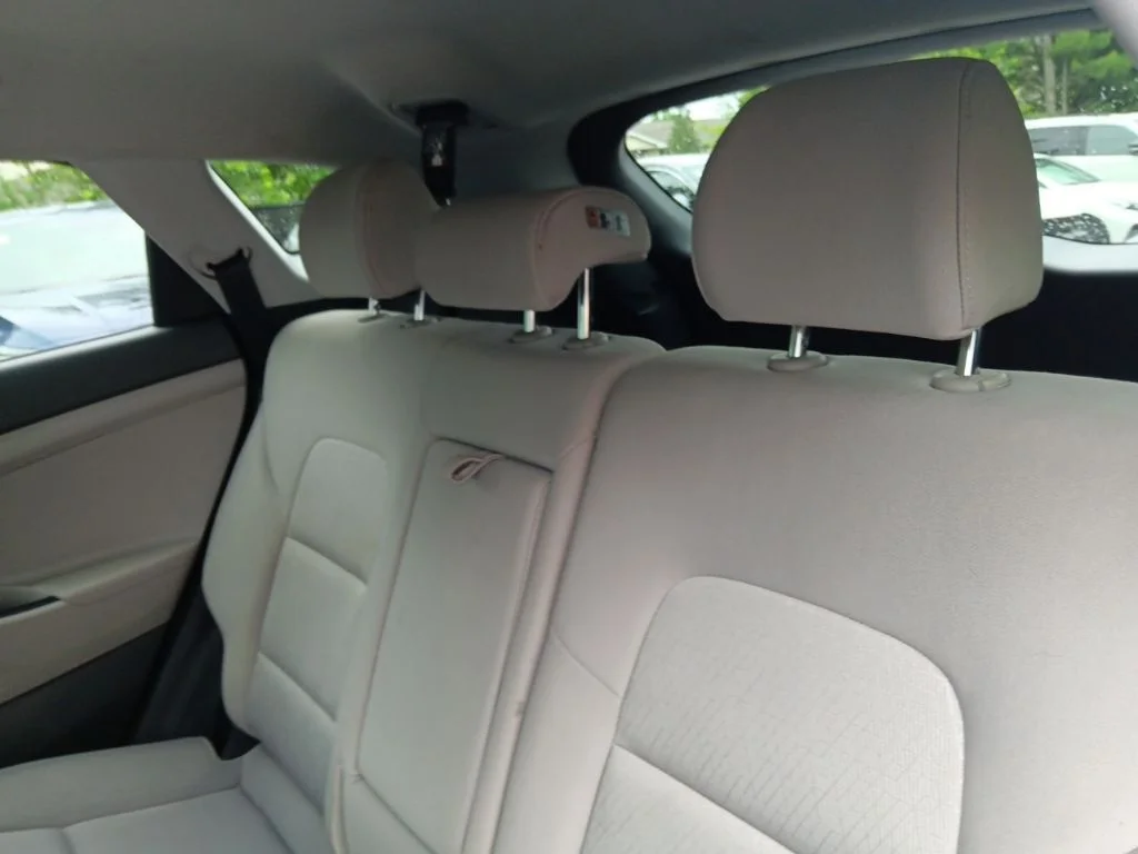 Used 2016 Coliseum Gray Hyundai SE image 28