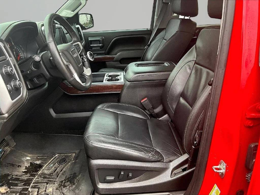 Used 2017 Red GMC SLT image 24