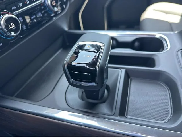 2026 GMC Sierra 1500 SLT - Photo 19