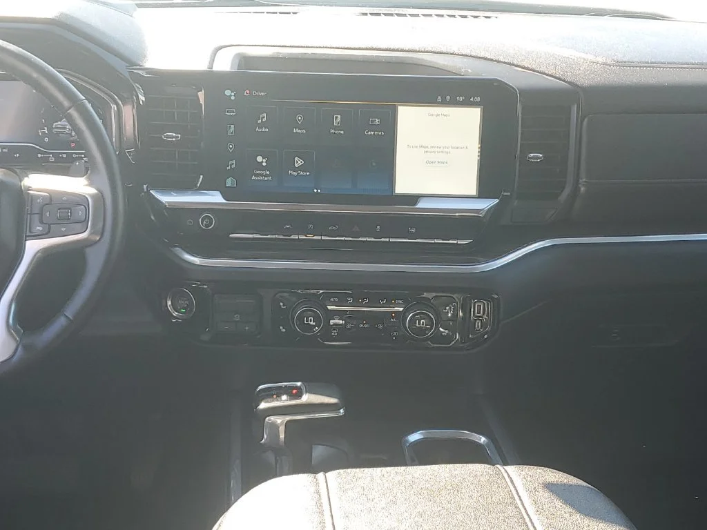 Used 2024 Summit White Chevrolet RST image 26
