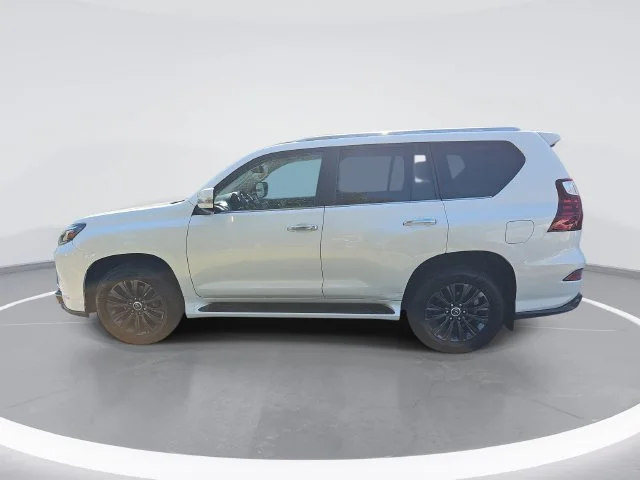 Used 2021 White Lexus 460 image 6