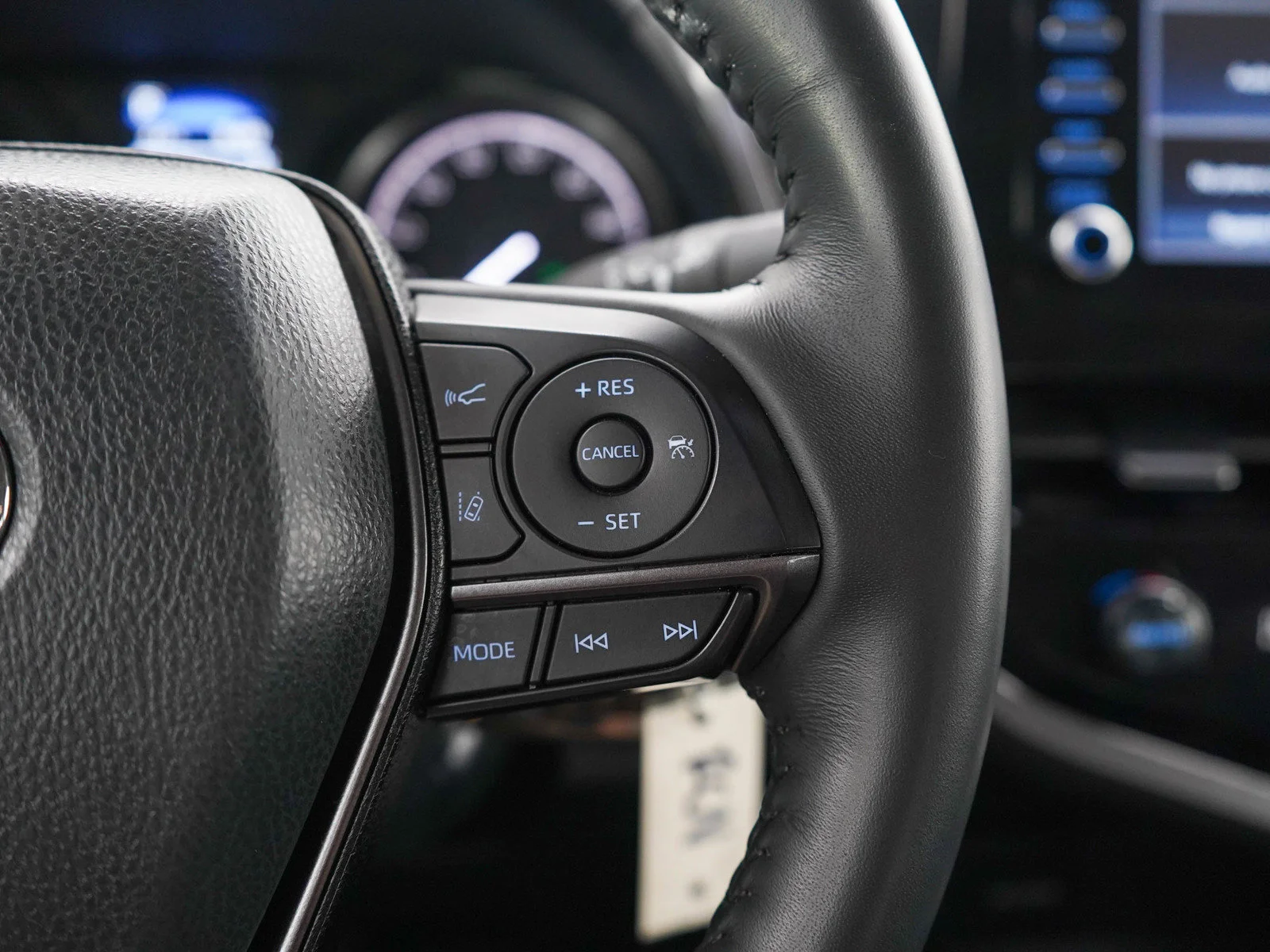 Used 2024  Toyota  image 24