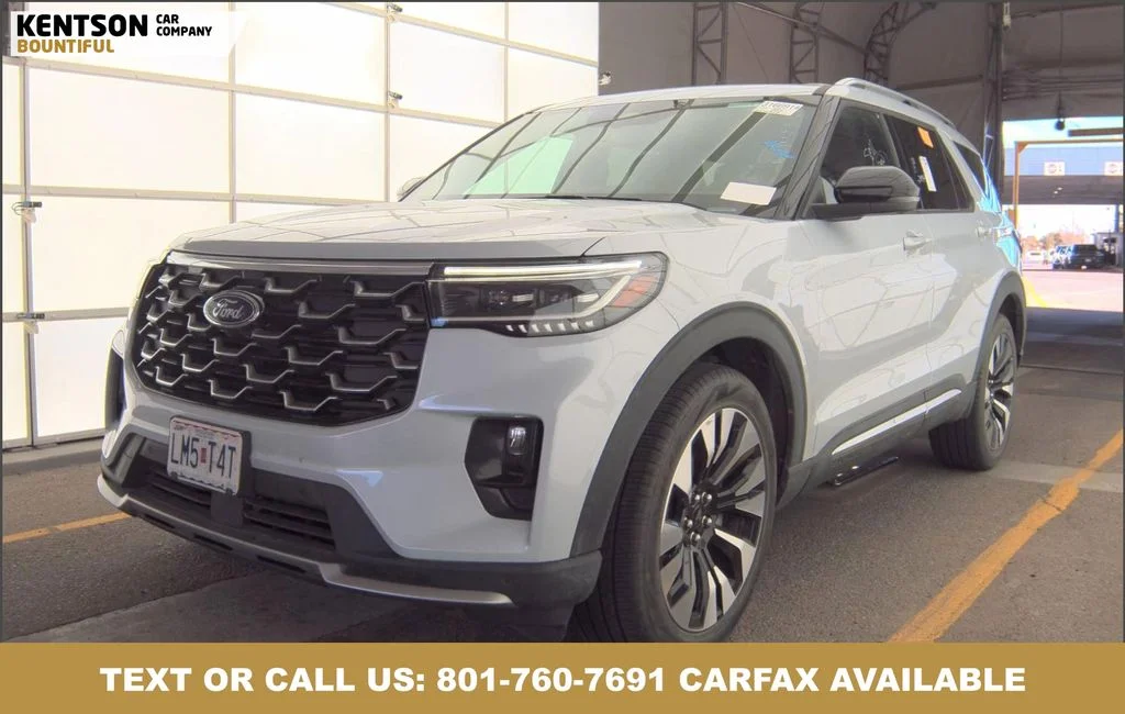 2025 Ford Explorer Platinum 4WD (PL535)'s photo