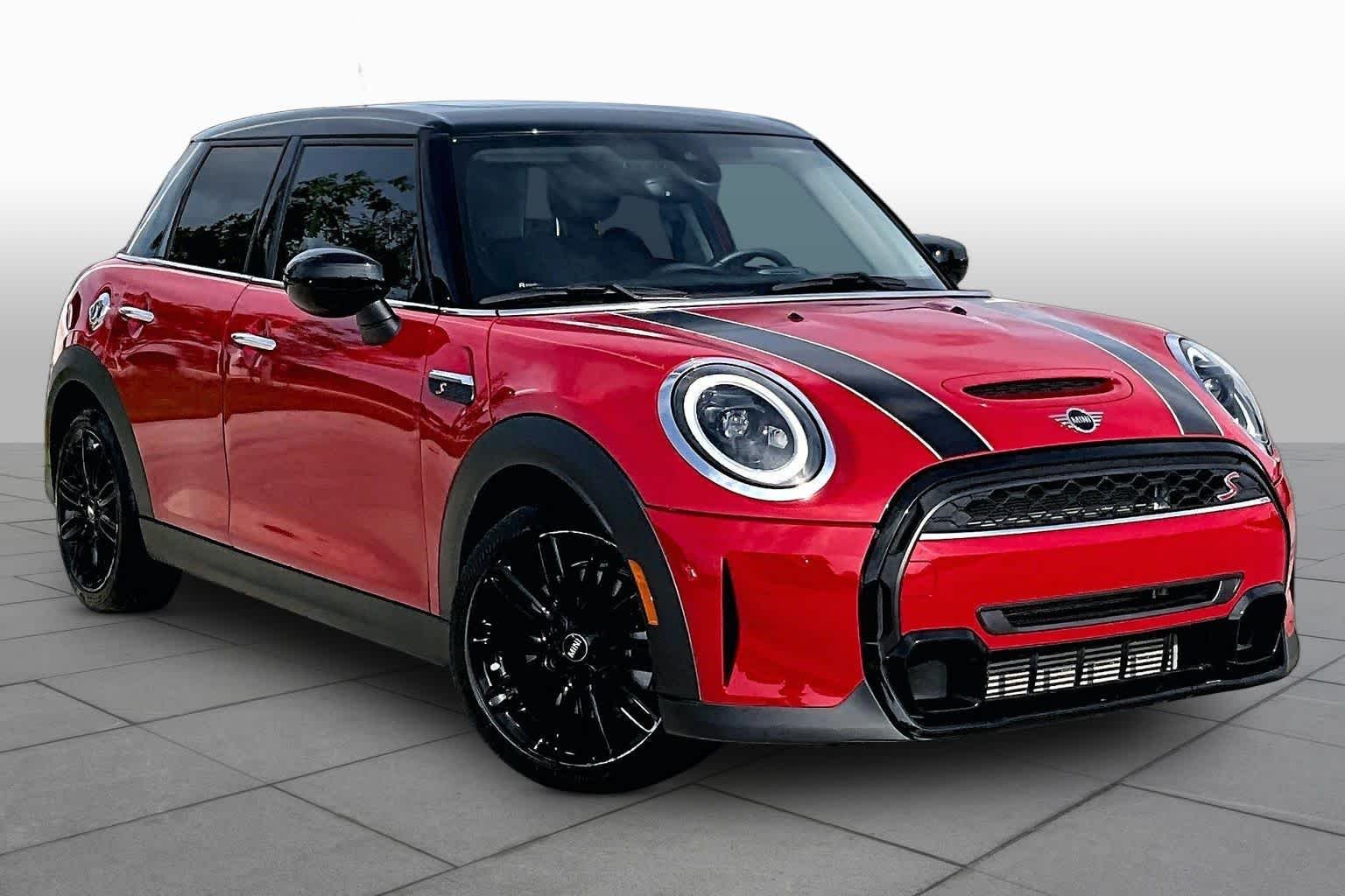 Used 2024 Chili Red MINI Cooper S image 2
