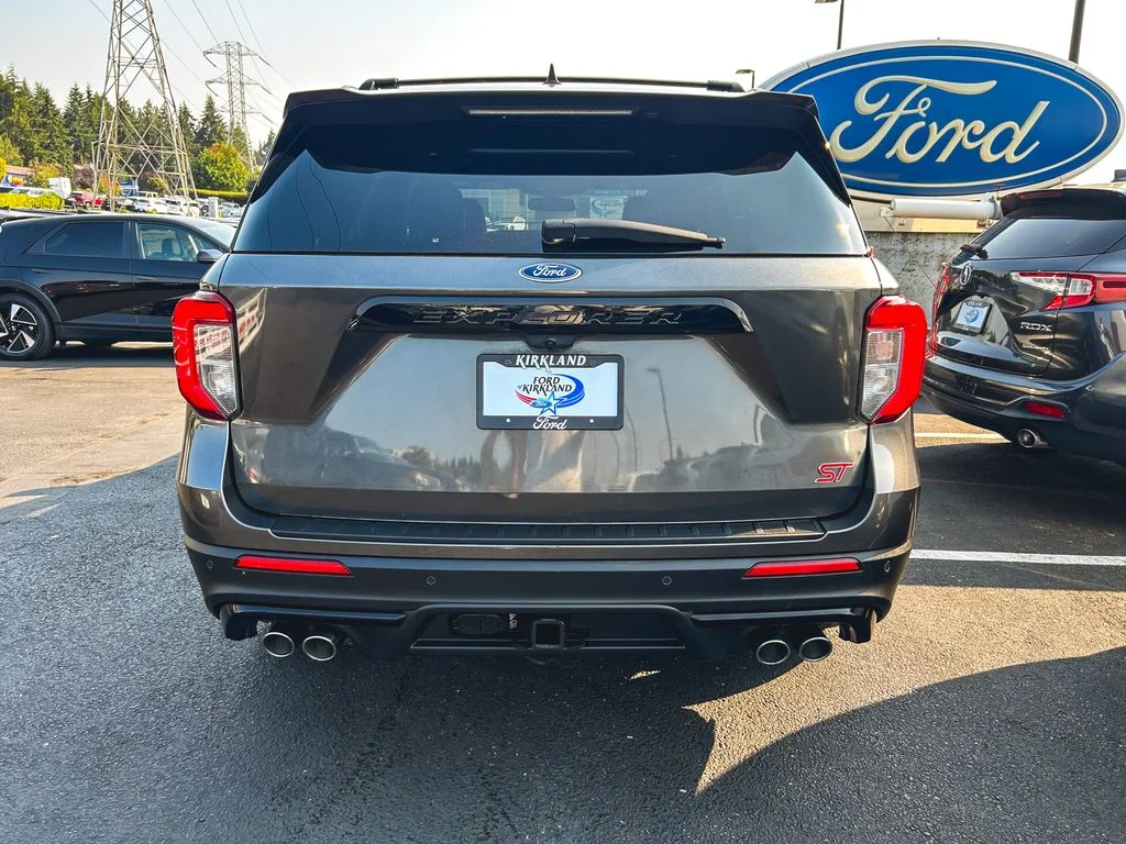 Used 2020 Magnetic Metallic Ford ST image 8
