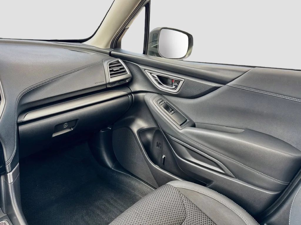 Used 2021 Silver Subaru Premium image 29
