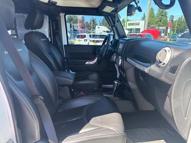 Used 2014 Bright White Clearcoat Jeep Rubicon image 9