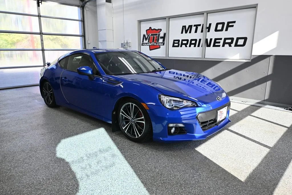 Used 2016 Blue Subaru Limited image 1