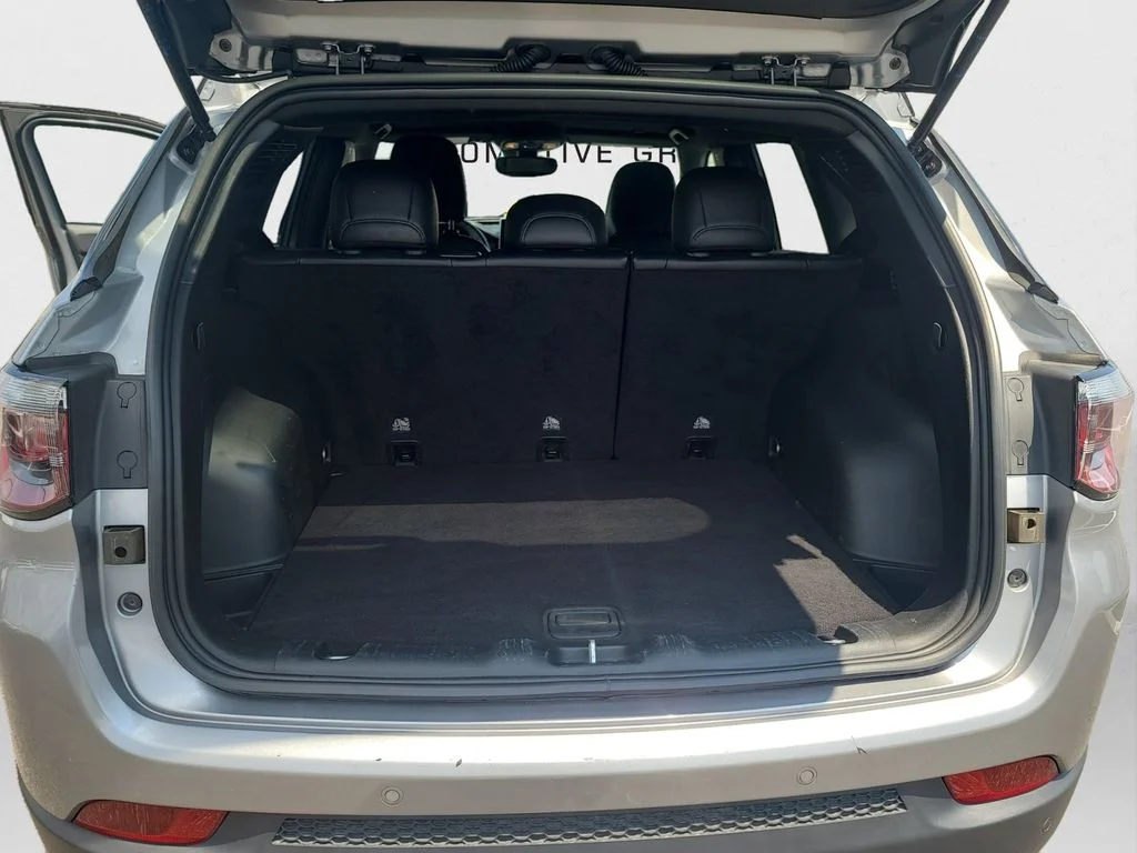 Used 2024 Black Jeep Trailhawk image 13