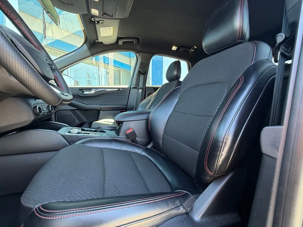 Used 2023 Black Ford ST-Line image 34