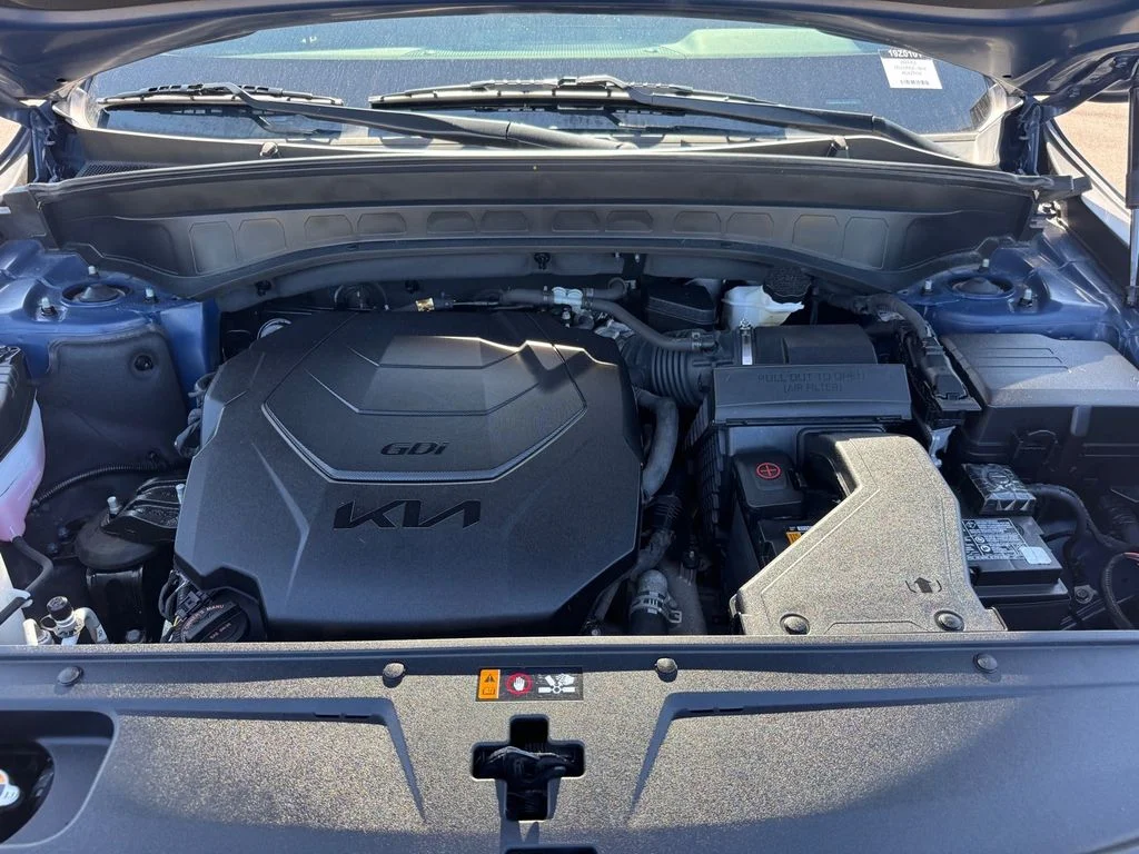Used 2024 Black Kia EX X-Line image 15