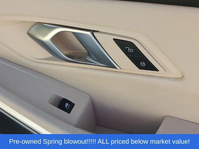 Used 2024 White BMW 330i image 44