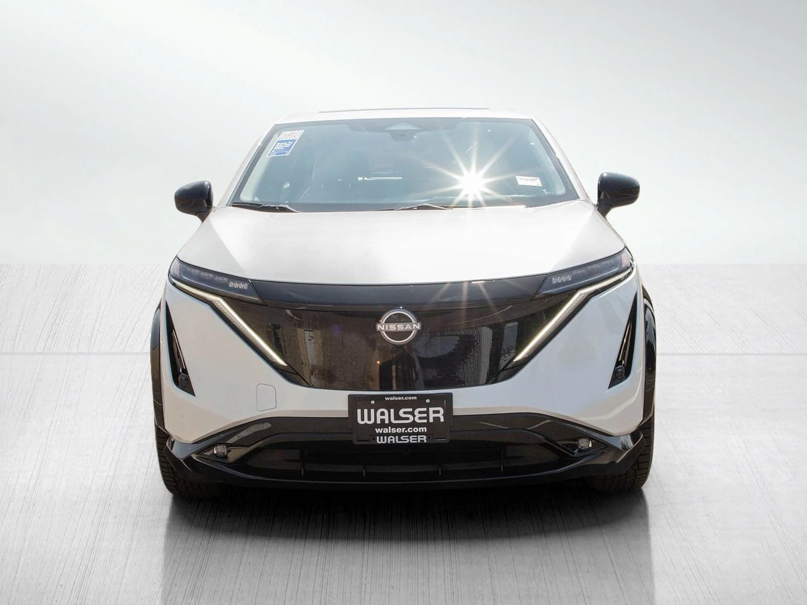 Used 2024 Everest White Pearl Tricoat Nissan EVOLVE+ e-4ORCE image 8