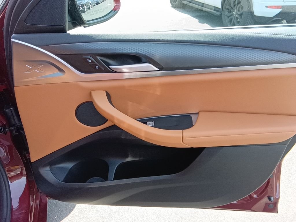 Used 2025 Aventurin Red Metallic BMW M40i image 21
