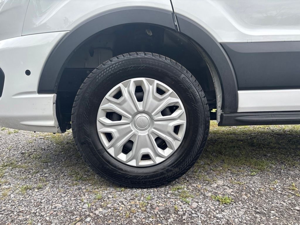 Used 2025 White Ford XLT image 9
