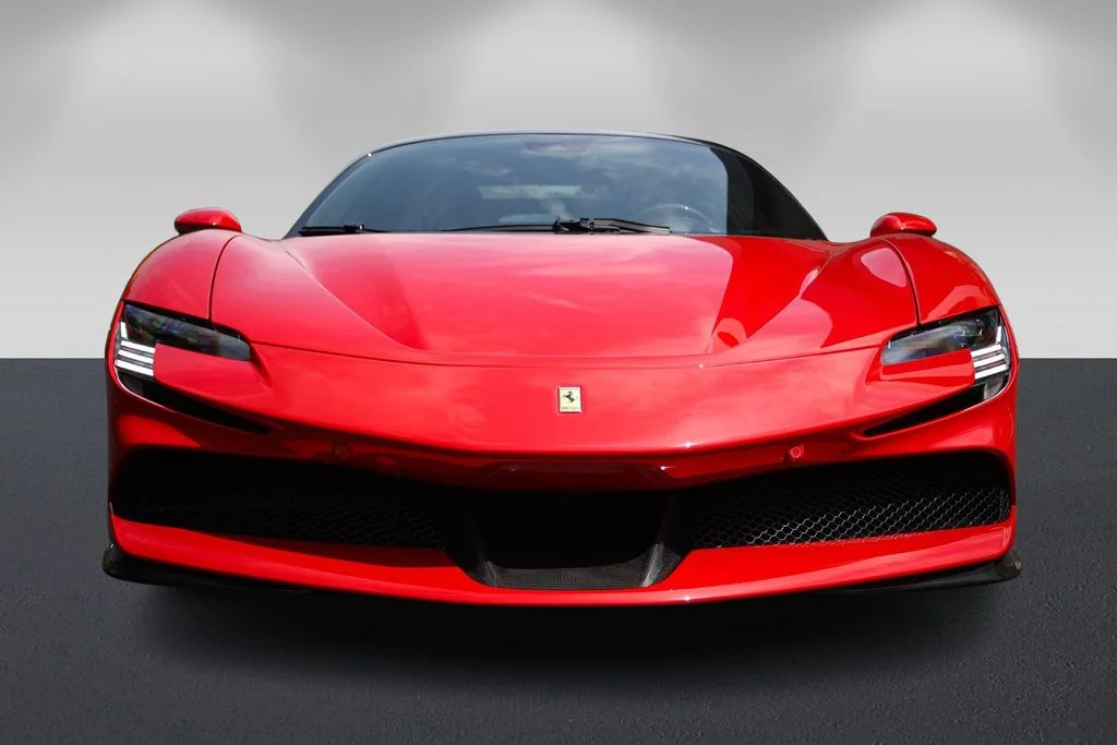 Used 2021 Red Ferrari Base image 8