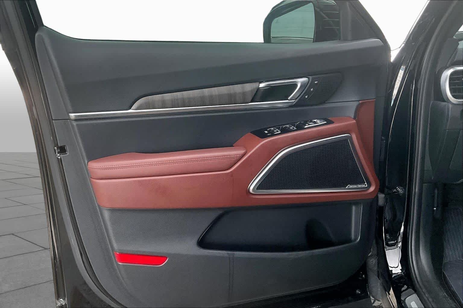 Used 2024 Ebony Black Kia SX Prestige image 22
