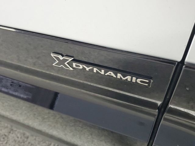 Used 2021 Silver Land Rover X-Dynamic SE image 6