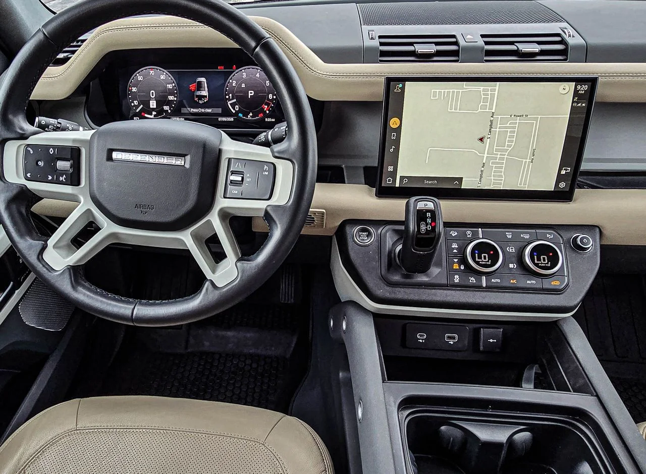 Used 2023 Gondwana Stone Land Rover S image 39