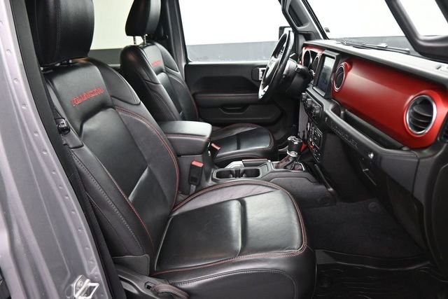 Used 2020 Silver Jeep Unlimited Rubicon image 22