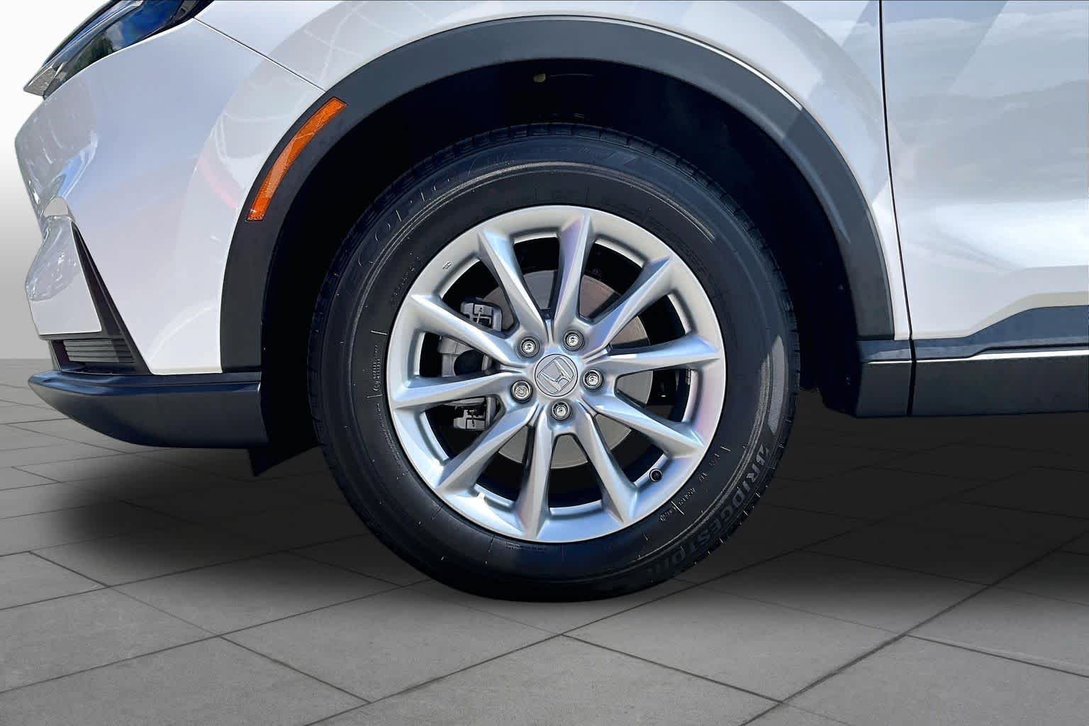 2026 Honda CR-V EX - Photo 10