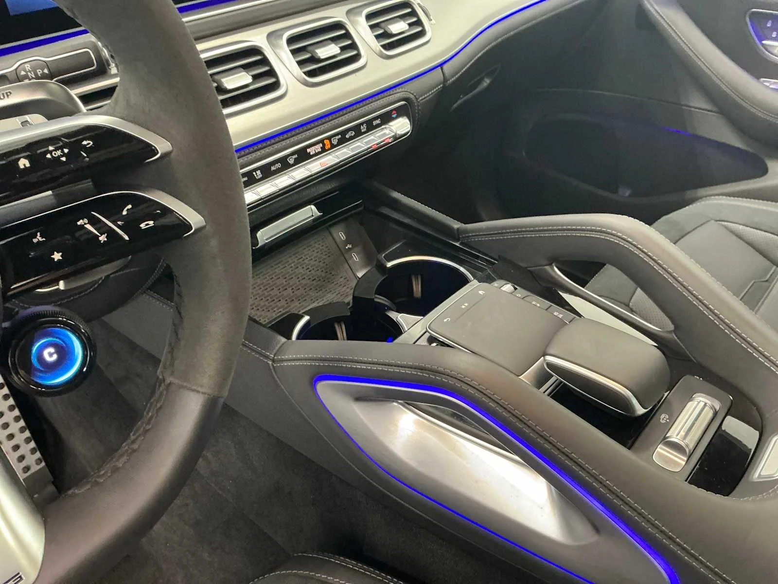 Certified Used 2025 Cirrus Silver Metallic Mercedes-Benz AMG® GLE 53 image 15