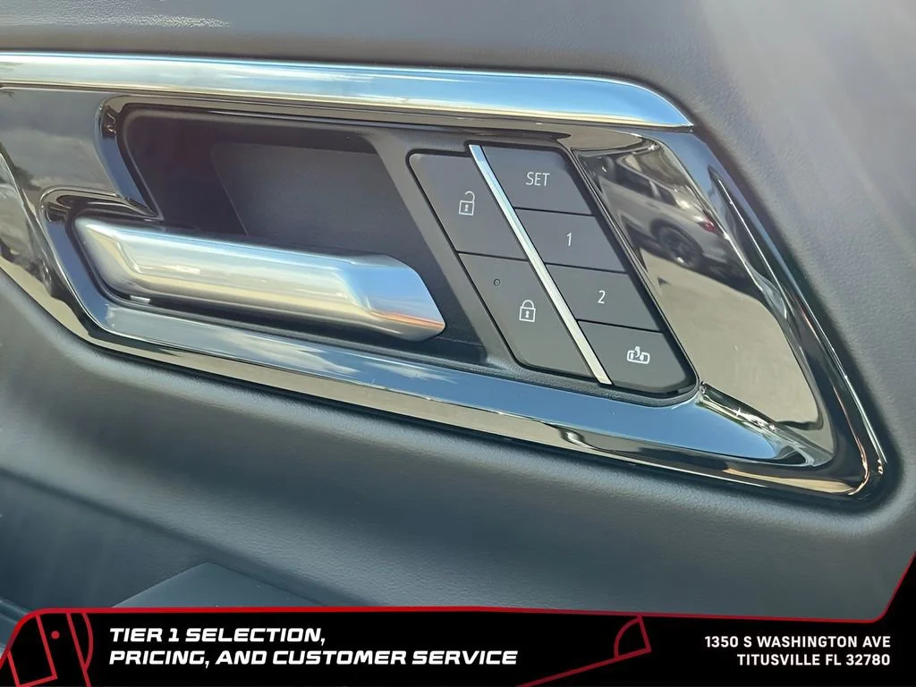 Used 2025 Sterling Gray Metallic Chevrolet Premier image 25