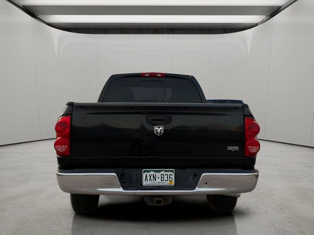 Used 2007 Black Dodge SLT PACKAGE image 4
