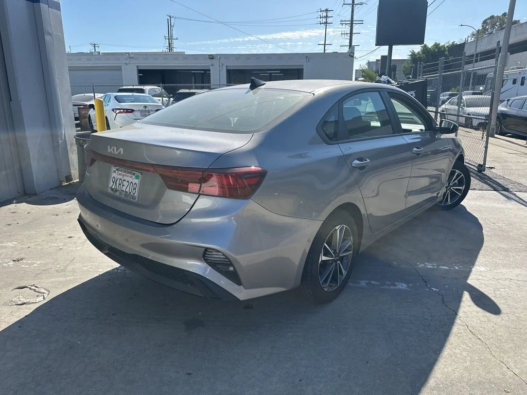 Used 2024 Gray Kia LXS image 5