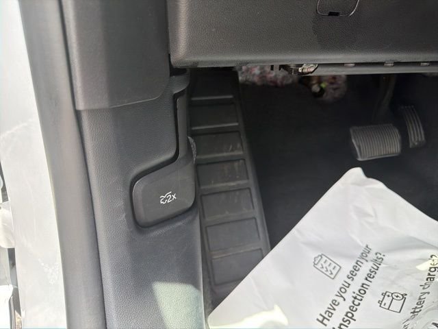 Used 2024 White Ford Active image 31