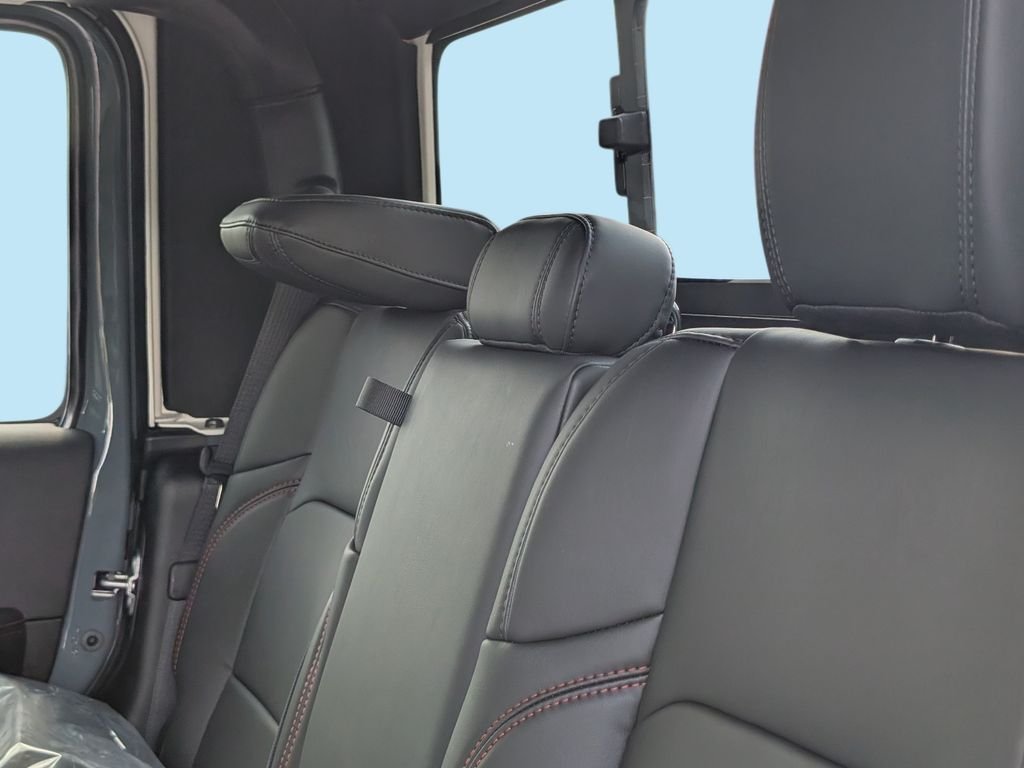 New 2026 Anvil Clearcoat Jeep Rubicon image 17