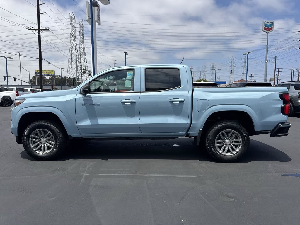 2026 Chevrolet Colorado LT - Photo 8