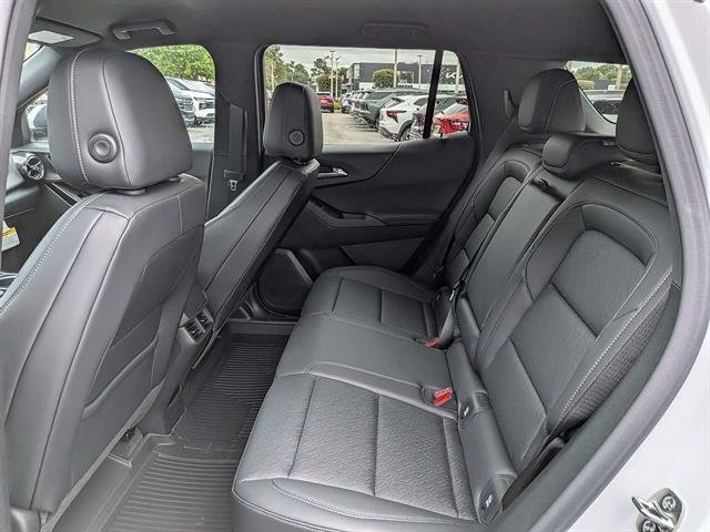 New 2027 Summit White Chevrolet LT image 13
