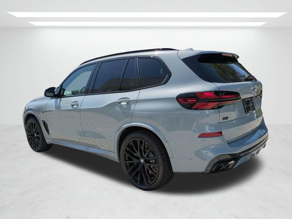 New 2026 Brooklyn Grey Metallic BMW M60i image 6