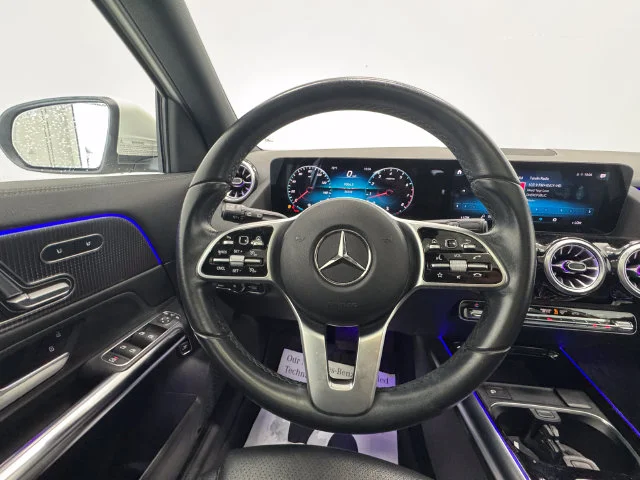 Certified Used 2022 Polar White Mercedes-Benz GLA 250 image 22