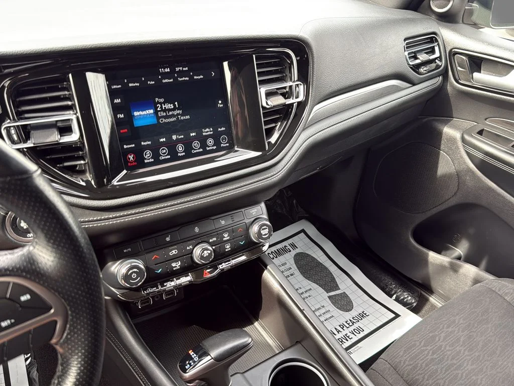 2024 Dodge Durango SXT - Photo 25