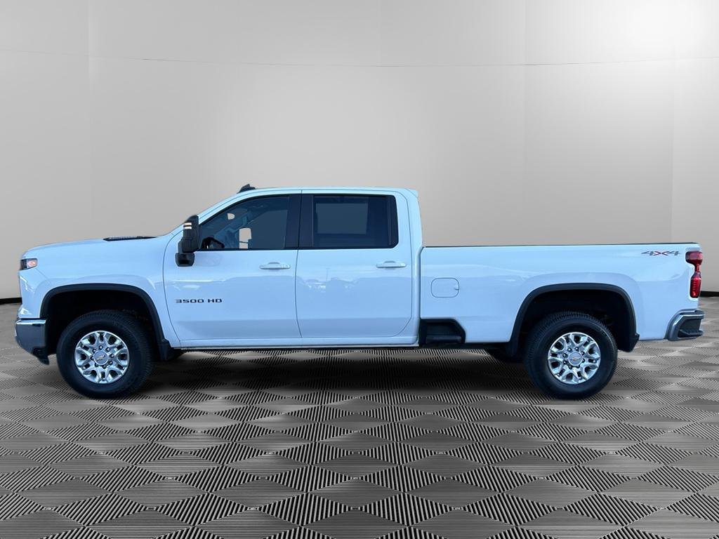2024 Chevrolet Silverado 3500HD LT - Photo 7